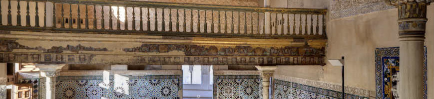 Дворцы Насридов Альгамбра
